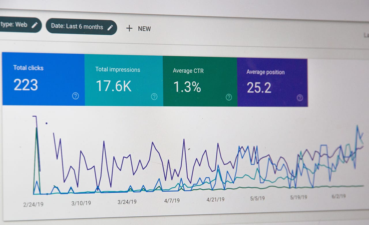 web-hosting-shr_Xn8S8QU-unsplash_low.jpg